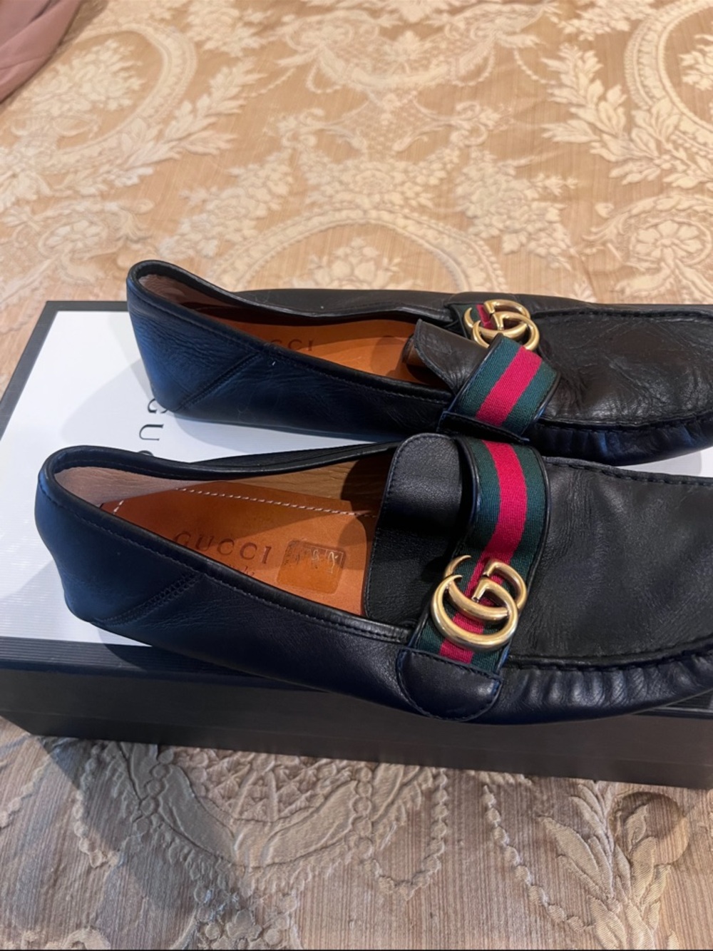 Authentic Gucci Black Leather Loafers with Green and Red Web & Gold Horsebit